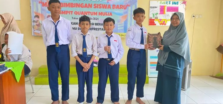 Menyambut Generasi Baru: MABISBA 2025 SMPIT Quantum Mulia Menyambut Generasi Baru: MABISBA 2025 SMPIT Quantum Mulia